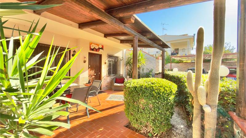 villa bifamiliare zona Torre 